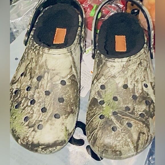 CROCS x Realtree APX Classic Lined Clog Unisex W10 M8 Camo Hiking Lounging NEW - Picture 9 of 11
